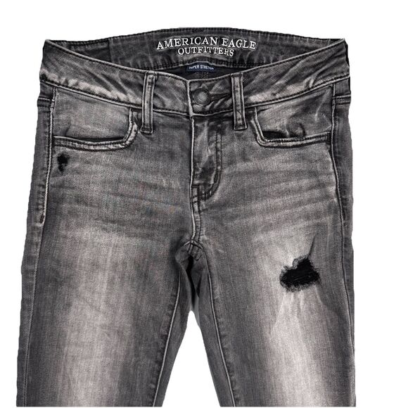 American Eagle Jeans Womens 2 Gray Super Low Jegging Distressed Measures 26 x 28 - Picture 8 of 10